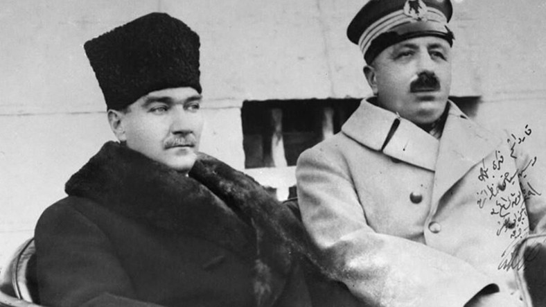 Atatürk'ün Dahiyane Bilinmeyen İletisi: Cumhuriyet'i 29 Ekim'de İlan Etmesinin Özel Sebebi Neydi?
