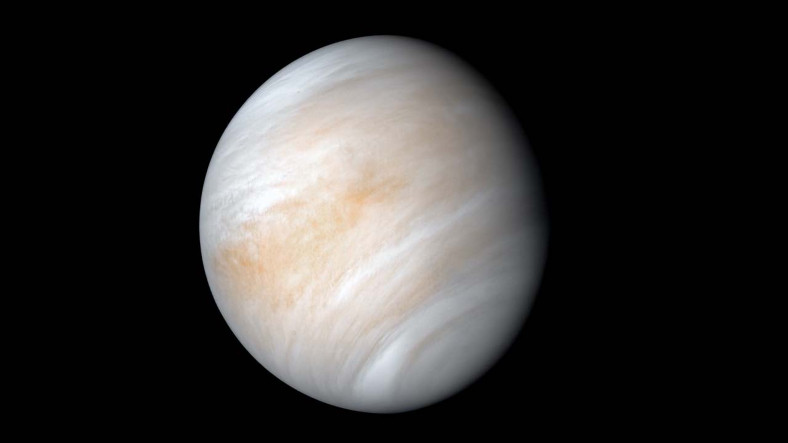 Venüs'ün Atmosferinin Gündüz Kısmında Oksijen Tespit Edildi