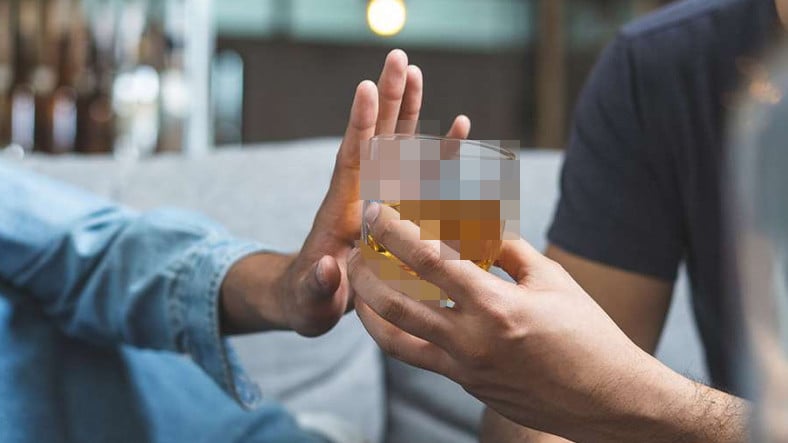 Baba Olmak İsteyen Alkolden Uzak Dursun: Alkolün Sperm Yapısını Bozduğu Ortaya Çıktı